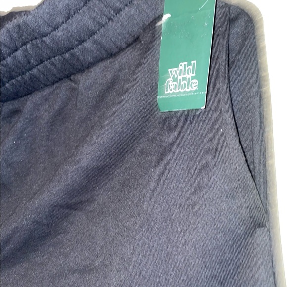 NWT WILD FABLE BLACK WIDE LEG PULL ON PANTS SIZE MEDIUM TIC-TOC FAMOUS PANTS - Picture 4 of 5